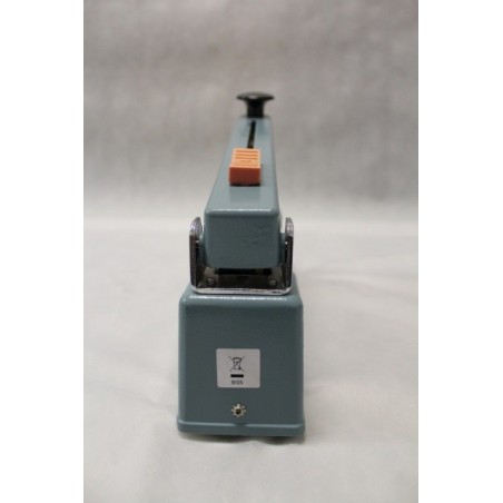 Impulsní páková svářečka folií s ořezem PFS-200M | C&C Líně